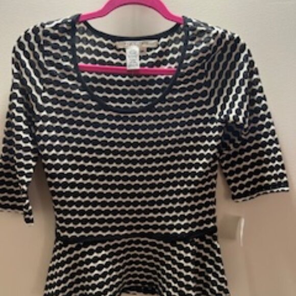 Max Studio Black/White Petite Medium Fall/Winter Top NWT - Picture 1 of 5